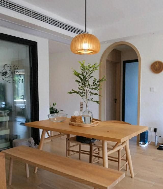 125平米，美女花费25万装好原木风新家，装修真心太漂亮啦 - 今日头条