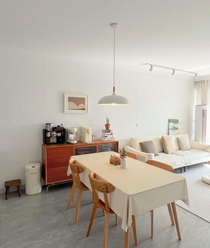 女子晒出“家徒四壁”简约新家，不花哨很干净，真是越简单越幸福 - 家居知识