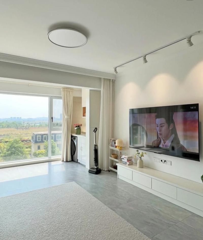 女子晒出“家徒四壁”简约新家，不花哨很干净，真是越简单越幸福 - 家居知识