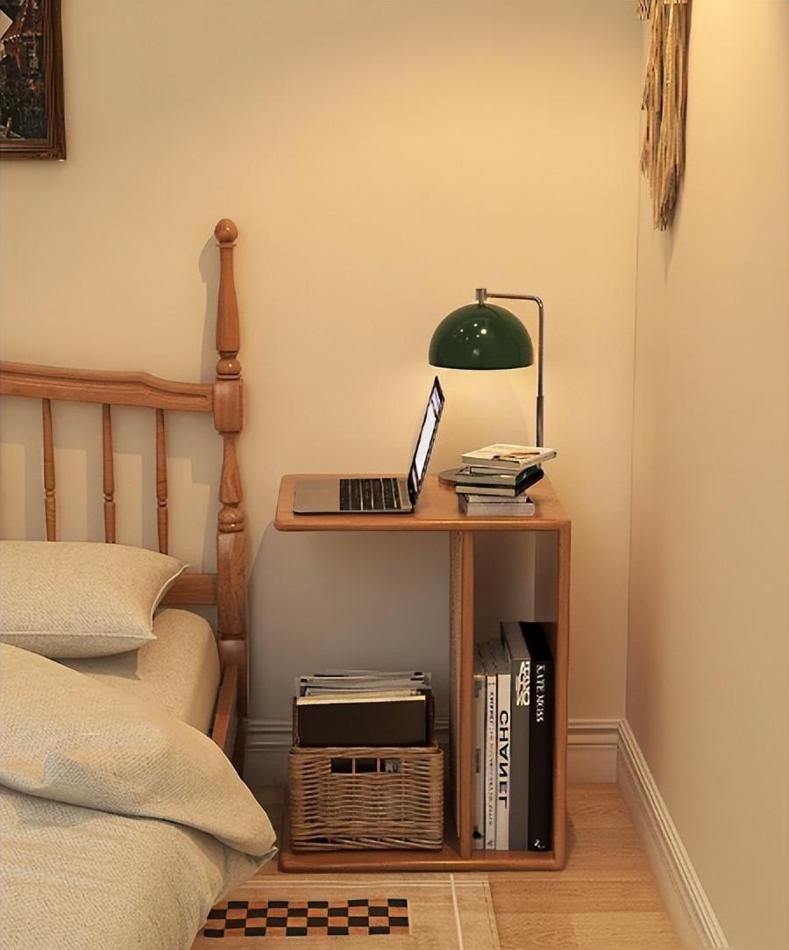 年轻人装修不装床头柜？体验后才知道：老传统的才更实用！ - 家居知识