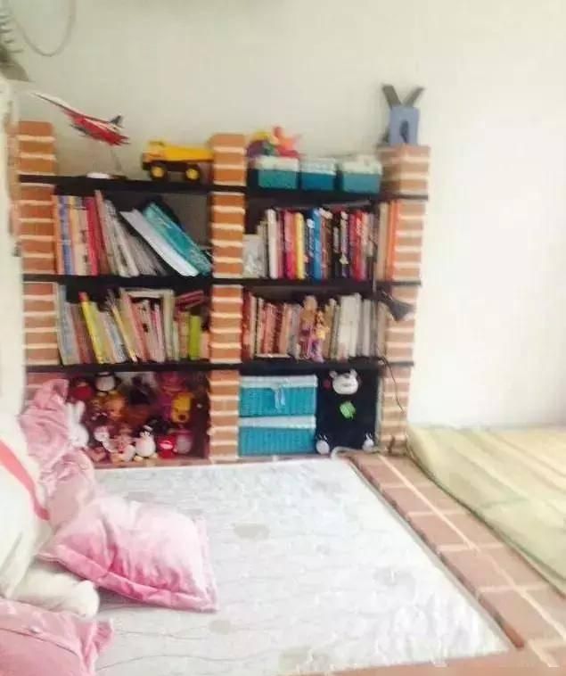 老公花500砖砌个榻榻米，网友热评：这不就是东北的热炕头吗？ - 家居知识