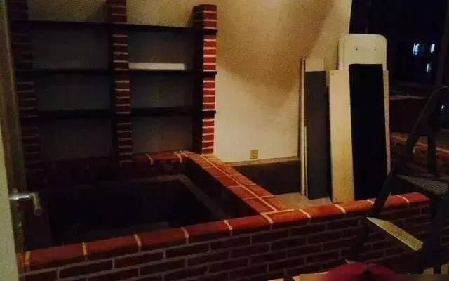 老公花500砖砌个榻榻米，网友热评：这不就是东北的热炕头吗？ - 家居知识