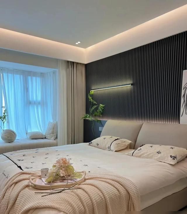 浙江一女主晒出150㎡轻奢风的家，全屋干净明亮，那叫一个高级 - 家居知识