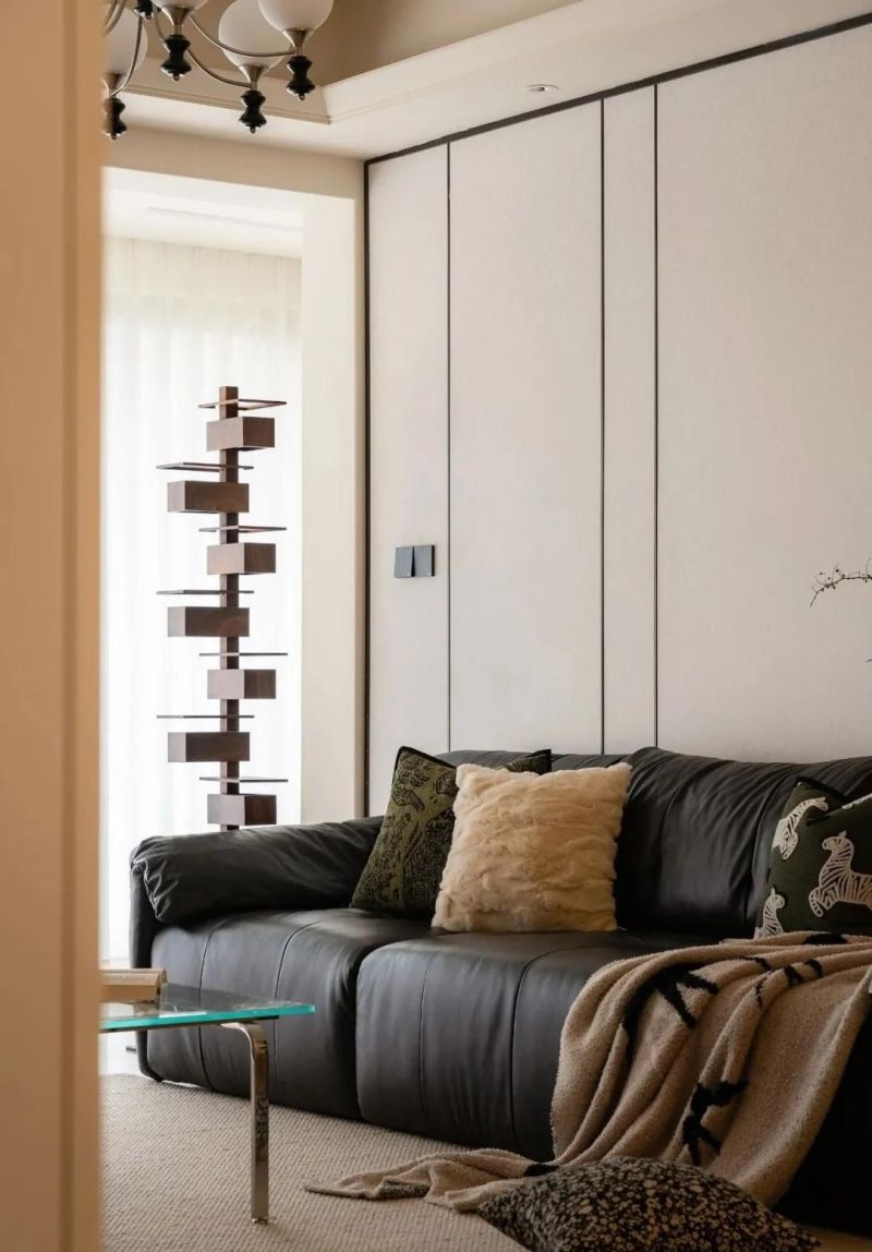 95后新婚小两口装出三代人审美的家，奶油浪漫邂逅中古韵味 - 家居知识