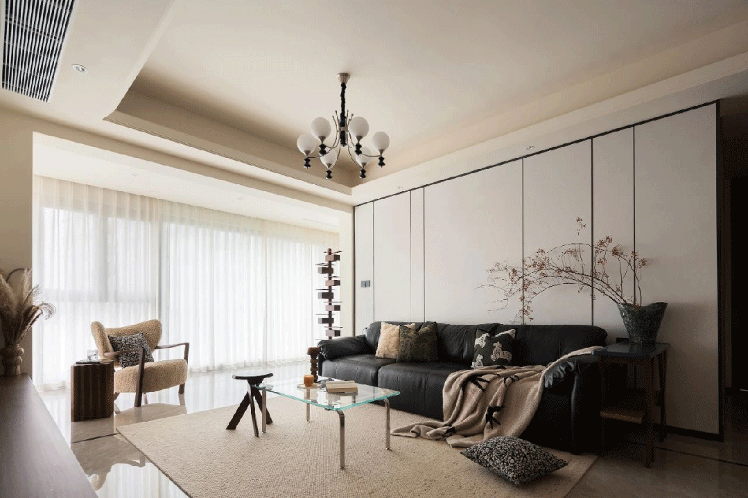 95后新婚小两口装出三代人审美的家，奶油浪漫邂逅中古韵味 - 家居知识