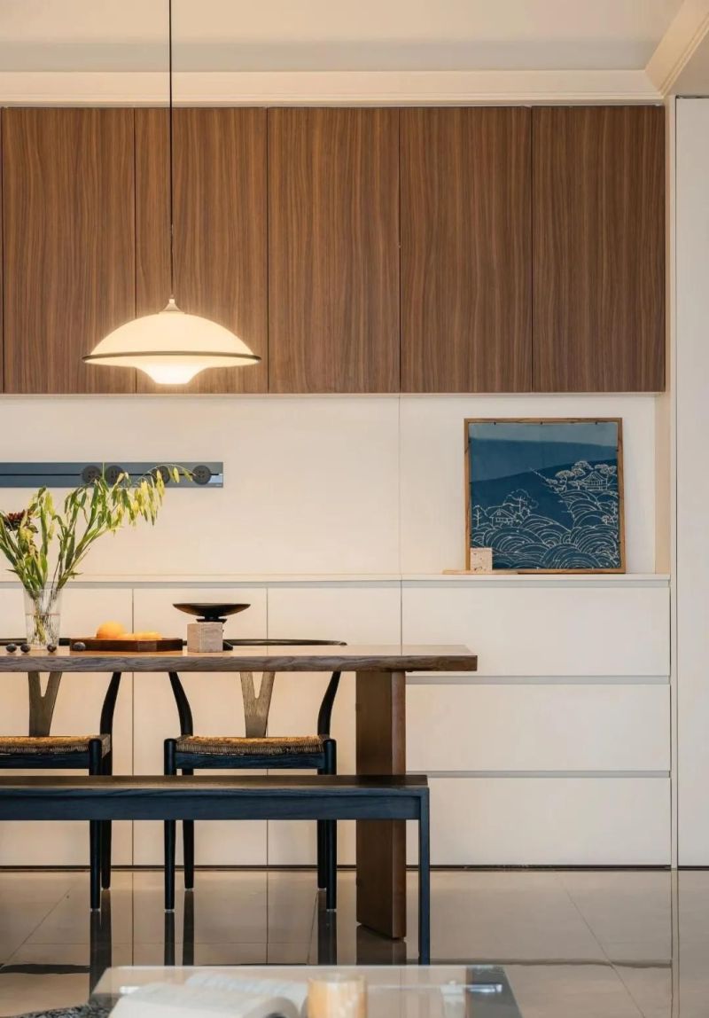 95后新婚小两口装出三代人审美的家，奶油浪漫邂逅中古韵味 - 家居知识