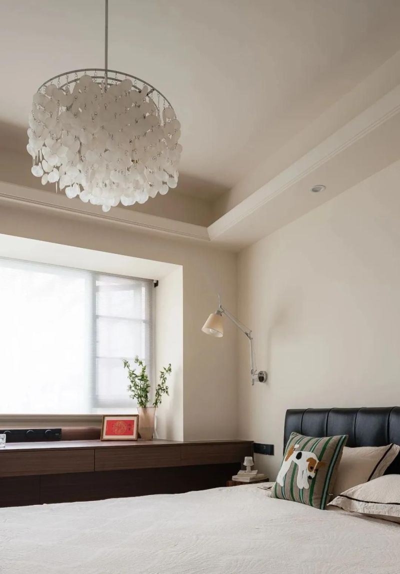 95后新婚小两口装出三代人审美的家，奶油浪漫邂逅中古韵味 - 家居知识