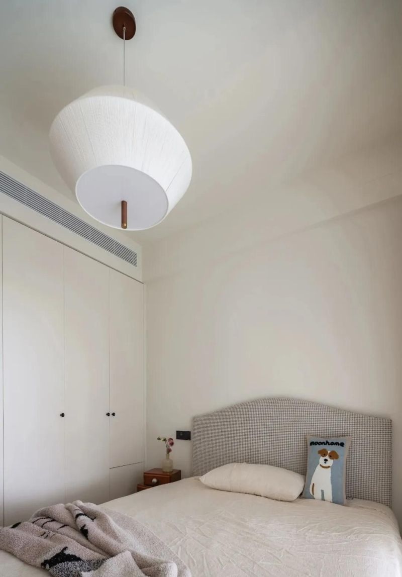 95后新婚小两口装出三代人审美的家，奶油浪漫邂逅中古韵味 - 家居知识