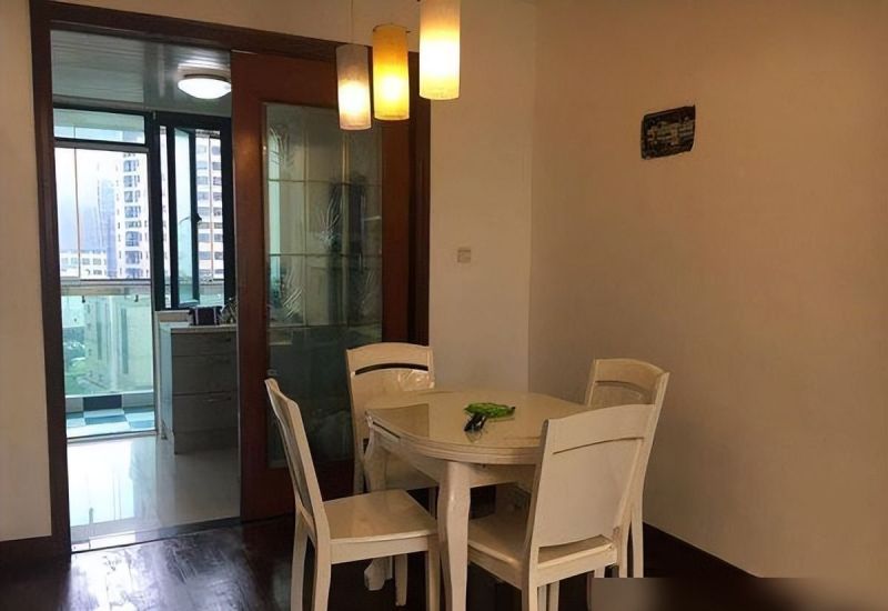 简约风格，简单大方，刷白墙的装修再过20年也不过时！ - 家居知识