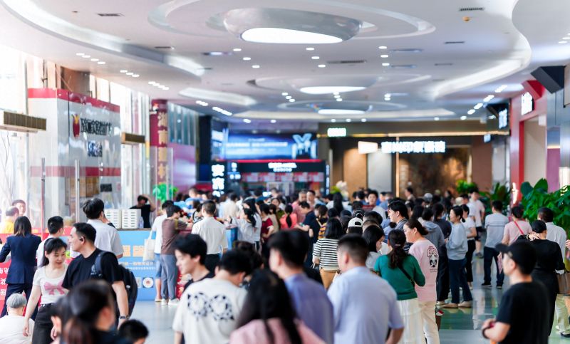 万家丽百得胜定制，阳台柜实用又美观 - 家居知识