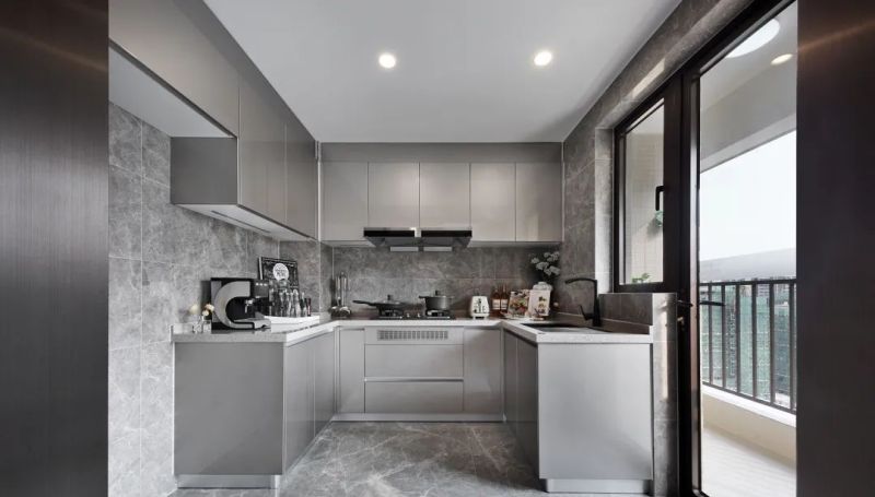 127㎡现代轻奢，优雅高级灰，营造时尚舒适感，华丽档次高级 - 家居知识