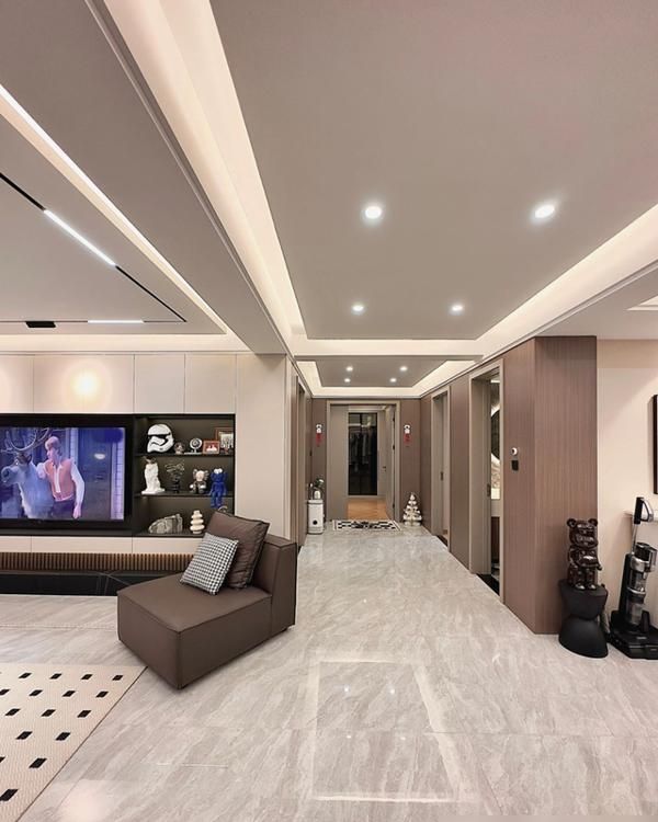 看了她家，才知道什么叫比样板间还漂亮，极简风设计简约又大气 - 家居知识