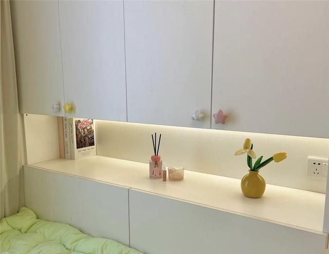 一位广州妈妈，把8㎡次卧改成儿童房，全屋装榻榻米，暖黄太舒适 - 家居知识