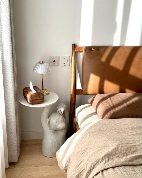 “床头柜”已逐渐退出中国家庭！看看年轻人的新型做法，美观实用 - 家居知识