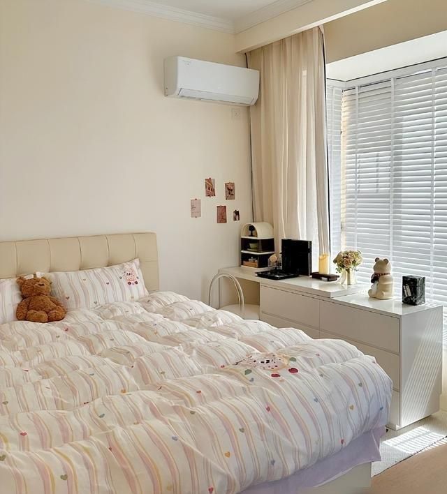 “床头柜”已逐渐退出中国家庭！现在流行这么做，美观高级还省钱 - 家居知识