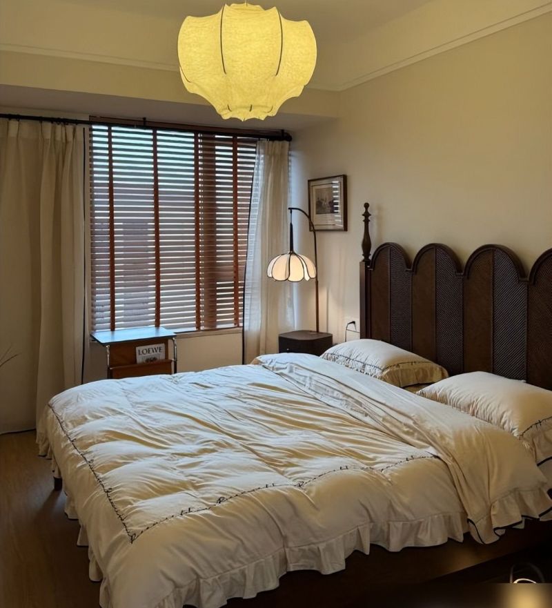 “床头柜”已逐渐退出中国家庭！现在流行这么做，美观高级还省钱 - 家居知识