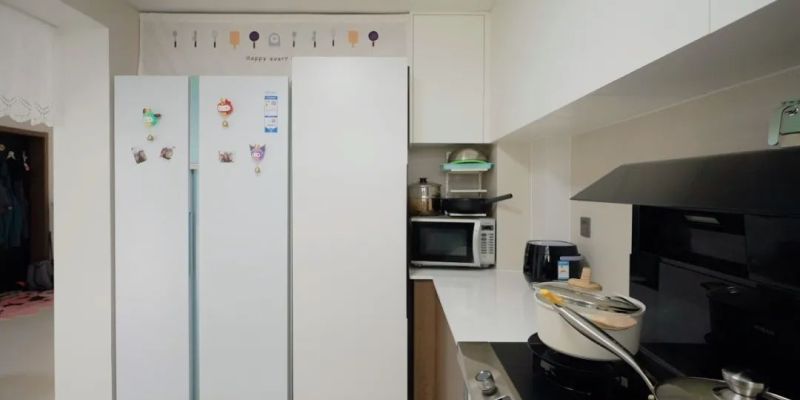 137㎡复古简约风，适配现代空间留白 ，又维持现代风格的空气感！ - 家居知识