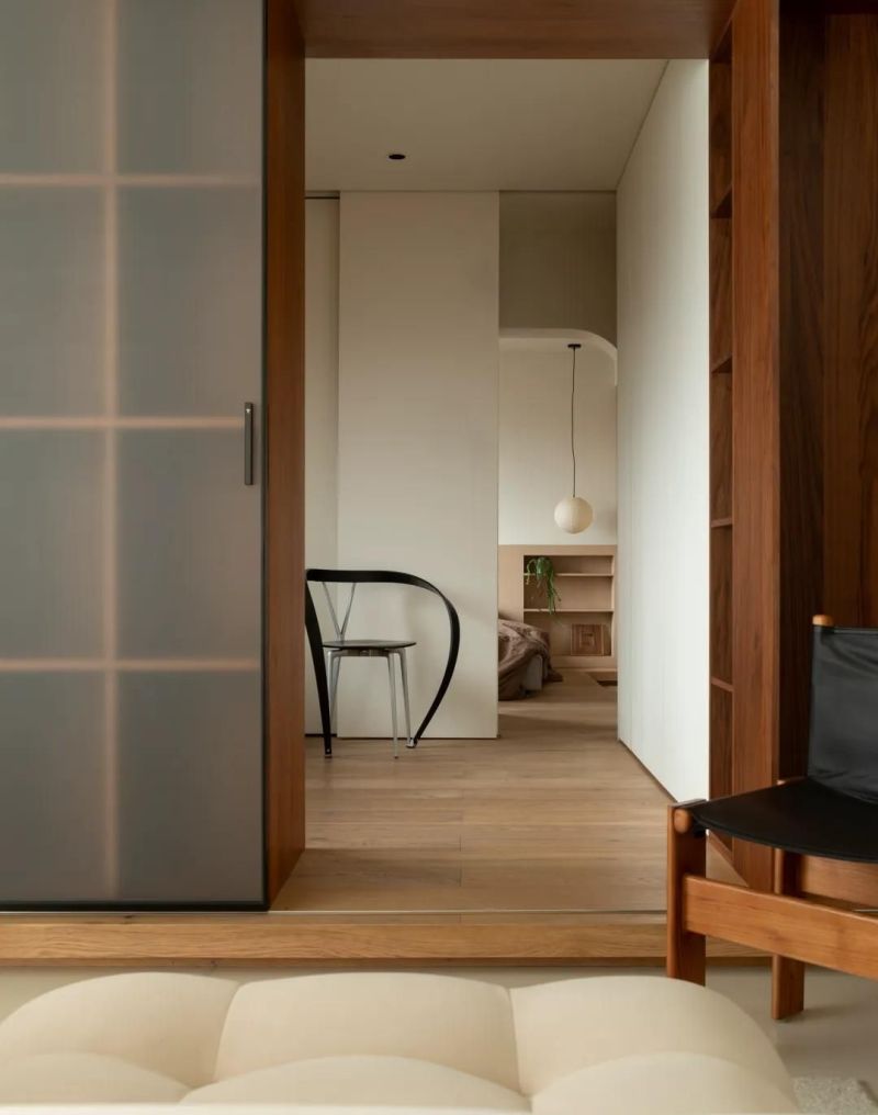 私宅设计：暖调极简主义，大地色系唤醒家的治愈力 - 家居知识