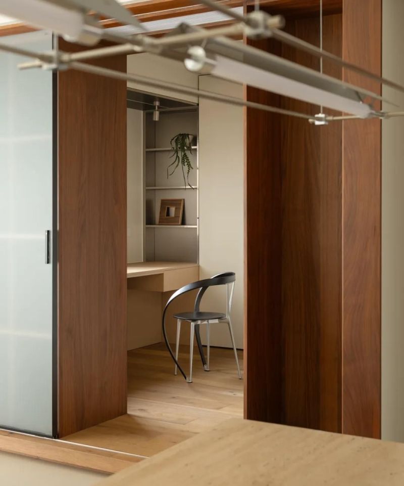 私宅设计：暖调极简主义，大地色系唤醒家的治愈力 - 家居知识