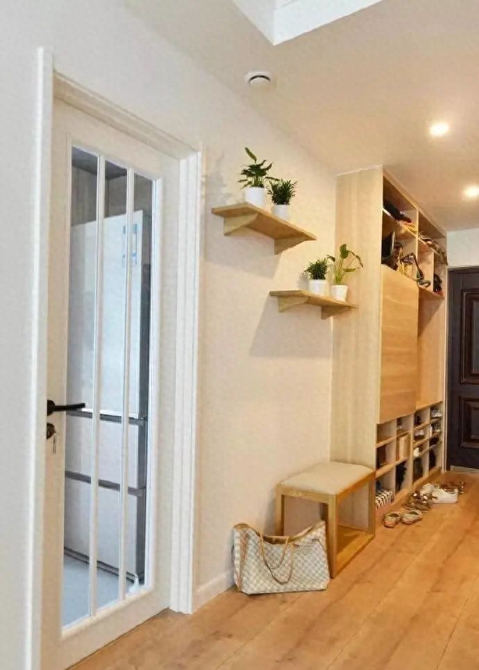 70㎡北欧风小户型，简约温馨设计，新婚情侣的理想之选