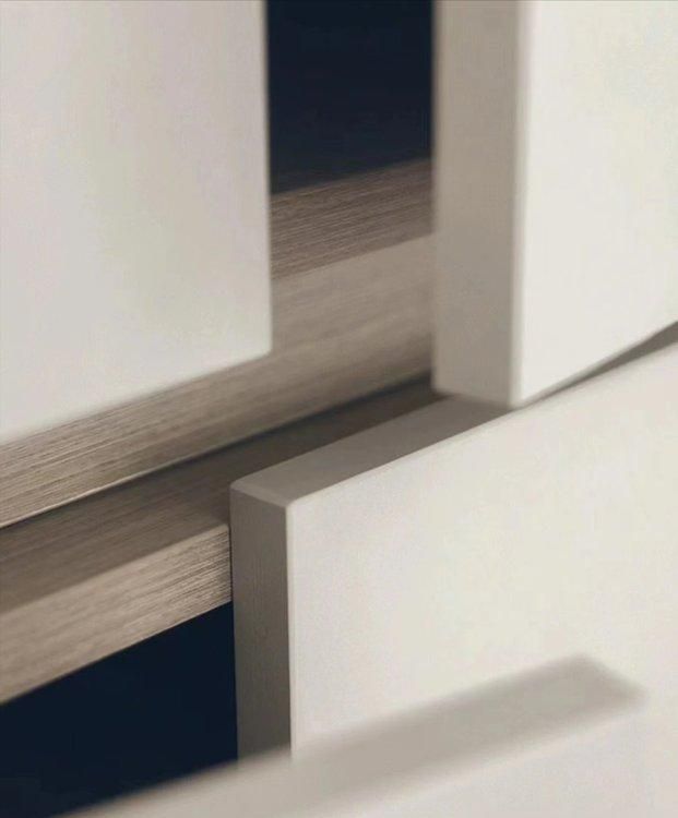 定制衣柜为啥颜值差距这么大？柜门布局是关键，别光盯着一门到顶 - 家居知识