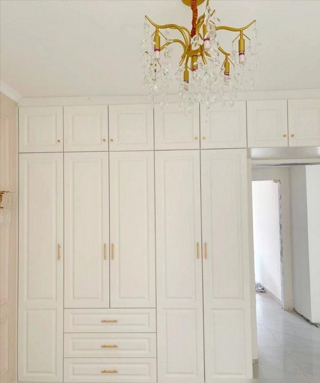 定制衣柜为啥颜值差距这么大？柜门布局是关键，别光盯着一门到顶 - 家居知识