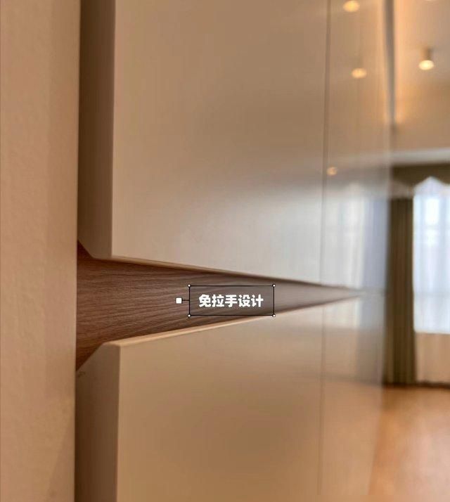 定制衣柜为啥颜值差距这么大？柜门布局是关键，别光盯着一门到顶 - 家居知识