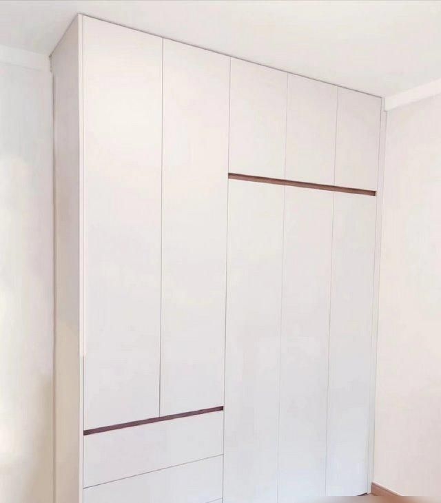 定制衣柜为啥颜值差距这么大？柜门布局是关键，别光盯着一门到顶 - 家居知识