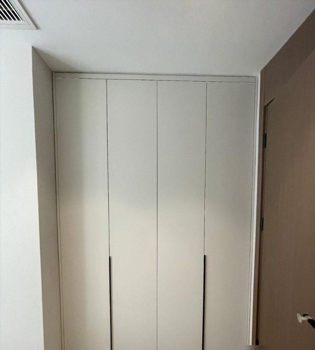 定制衣柜为啥颜值差距这么大？柜门布局是关键，别光盯着一门到顶 - 家居知识