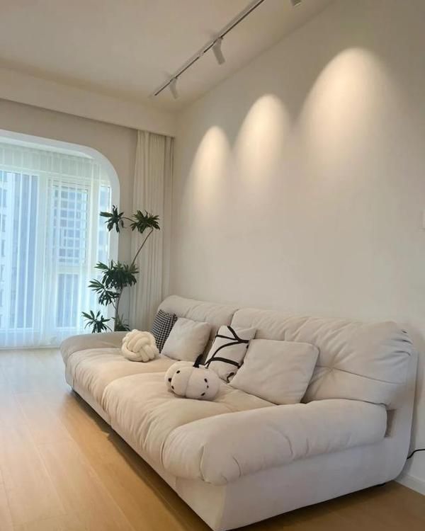 小户型奶油风，简单又显大，跟着我这样装吧！ - 家居知识
