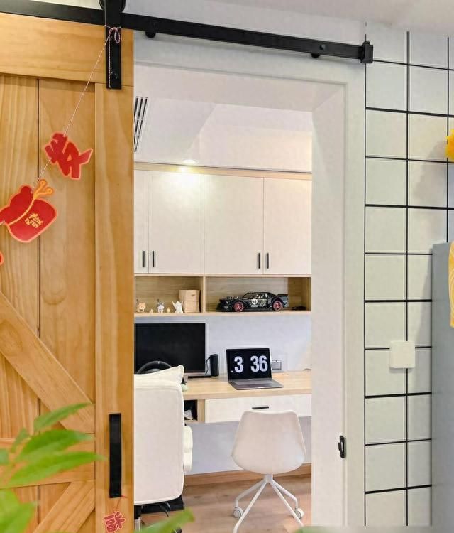 原木风家装，她亲手设计的家，美如现象级艺术