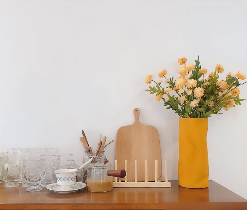 江西一阿姨，因“极简装修”而走红，无吊顶、主灯，那叫一个高级 - 家居知识