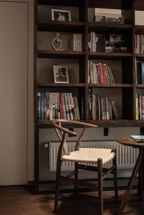 看完她家，发现去客厅设计是真的爽，加上原木侘寂风，幽静又放松 - 家居知识