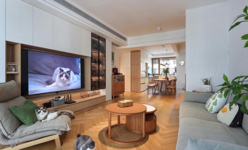 107㎡二手房改日式“穷装”：大白墙+原木，比奢华风更懂生活？ - 家居知识