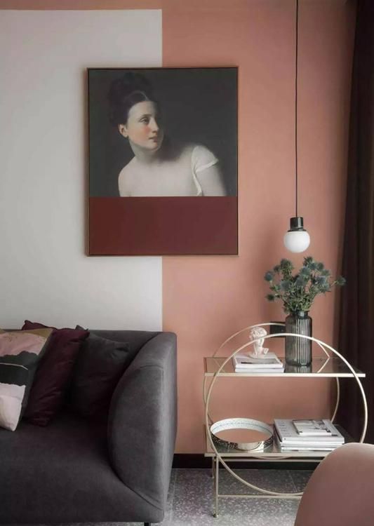 她家玄关放个柜子，酒柜、冰箱、大餐桌、吧台，全解决了！ - 家居知识