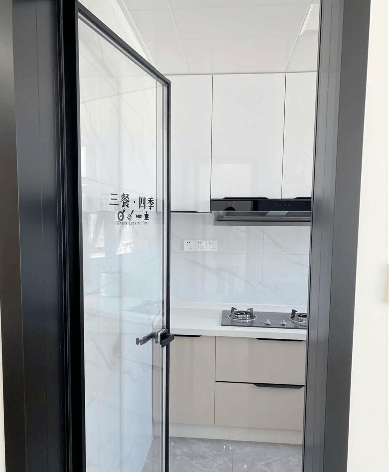 完工实景案例分享-现代轻奢混搭风格，简约又不失品质感 - 家居知识