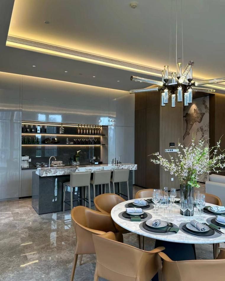 咖色系的现代简约风格，装修成这样，每天都想窝在家里 - 家居知识