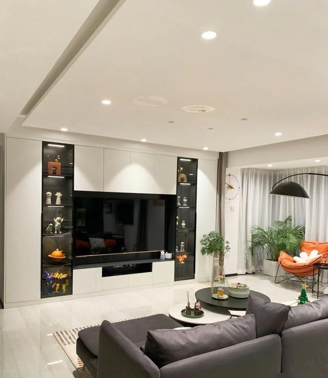 受邀参观了邻居的新家，现代轻奢风的装修设计，处处流露着高级感 - 家居知识