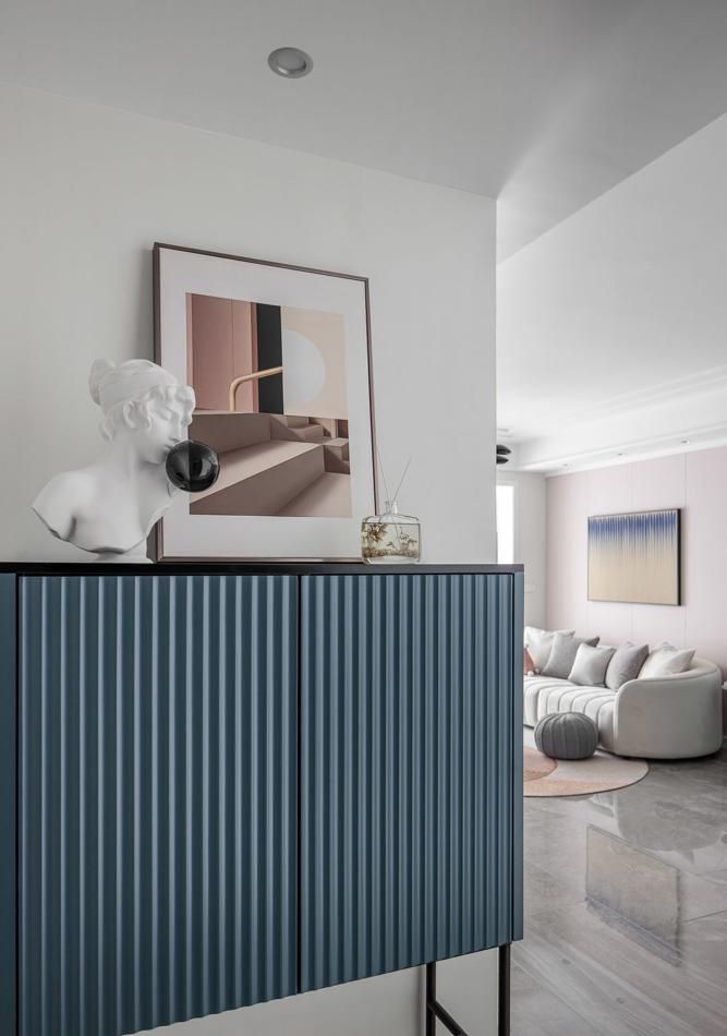 110㎡现代轻奢家：理科男与浪漫女的审美平衡术 - 家居知识