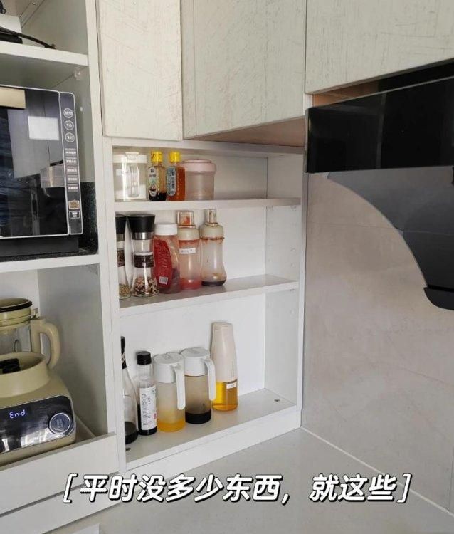 被年轻人家里的“薄柜设计”惊呆了！没想到换个思路后，越住越香 - 家居知识