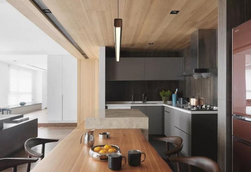 电视墙不会装别瞎装，学她家这么定制柜子，实用与颜值并存！晒晒 - 家居知识