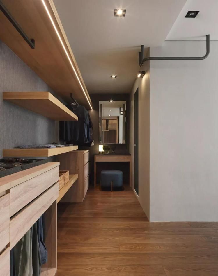 电视墙不会装别瞎装，学她家这么定制柜子，实用与颜值并存！晒晒 - 家居知识