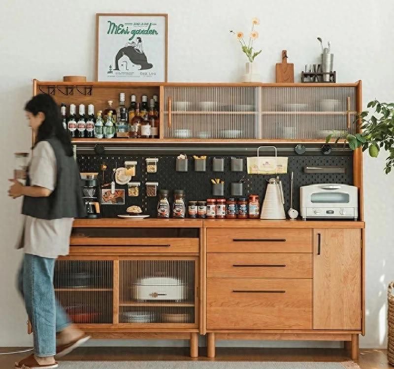 北欧日式实木餐边柜，客厅茶水酒柜与厨房收纳高柜一体设计