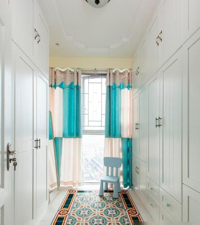 可以改成衣帽间的空间有很多，主卧卫生间是效果最差的一个 - 家居知识