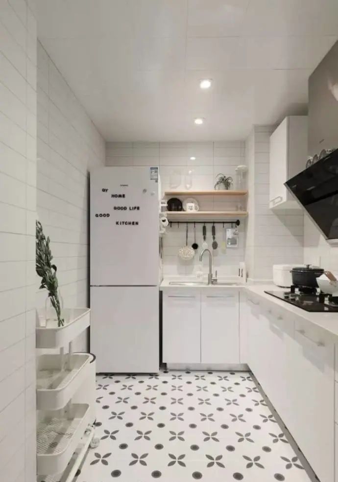 70平米北欧风小户型，简约装修温馨又大气，适合小情侣的温馨蜗居 - 家居知识