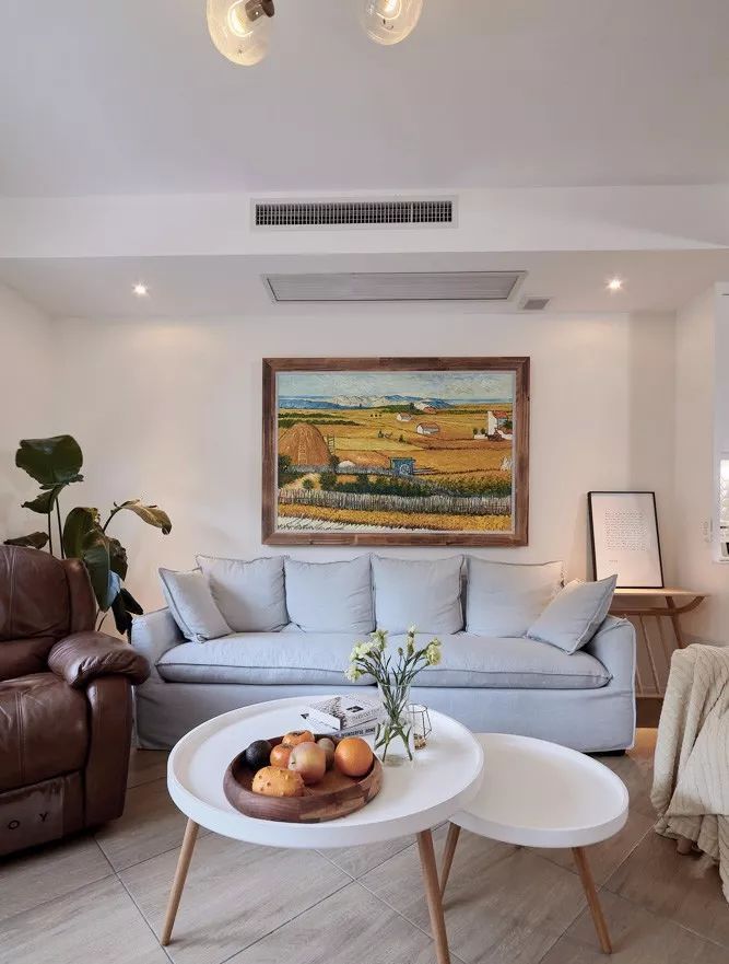 复式北欧风三居室，温馨舒适，这样的装修效果多久不会过时！ - 家居知识