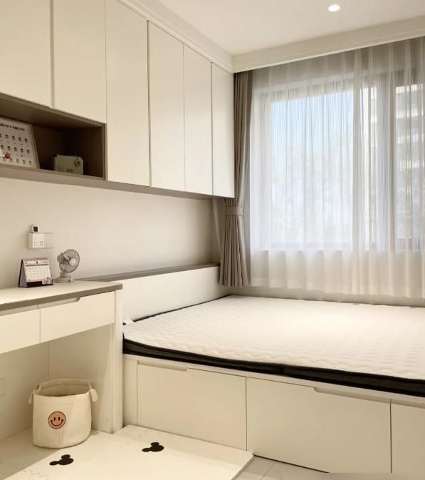 为何越来越多人小卧室做“榻榻米”？参观完邻居家，后悔自己没装 - 家居知识