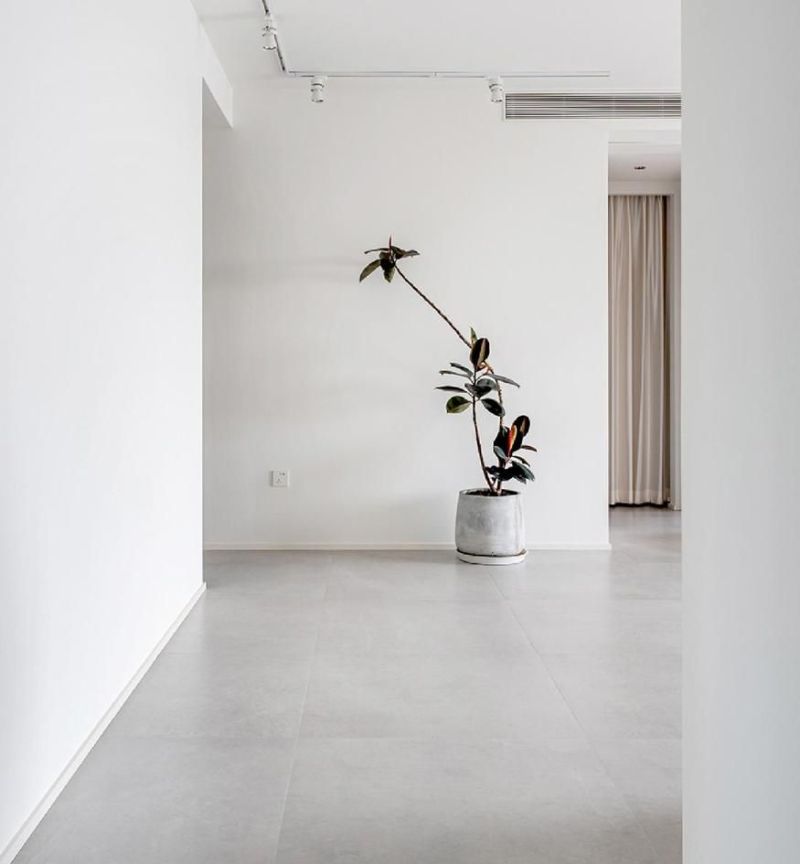 追求极简主义的她，果断选择“家徒四壁”风，完工后，反而很高级 - 家居知识