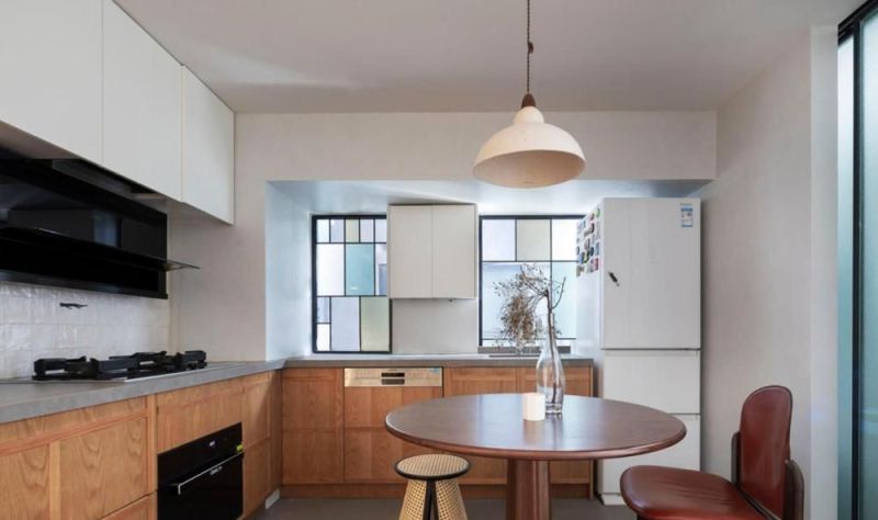 46㎡深圳小户型改造：侘寂风+断舍离，厨卫设计藏巧思 - 家居知识