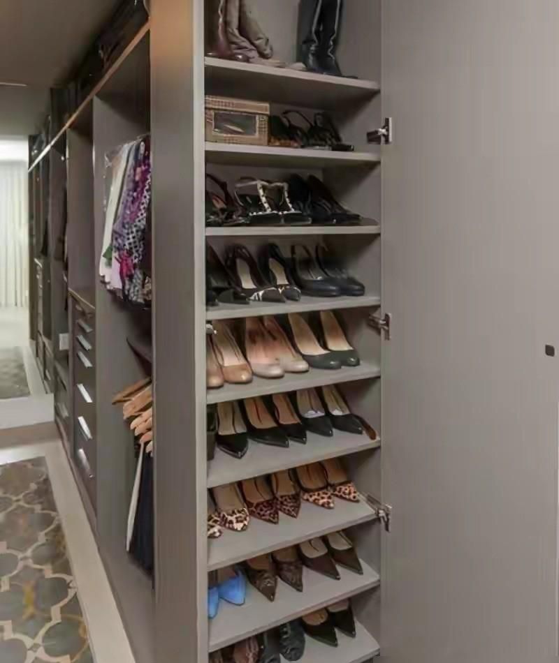 定制衣柜别再侧面封边，留15cm做功能区，观赏性大增，实用性翻倍 - 家居知识